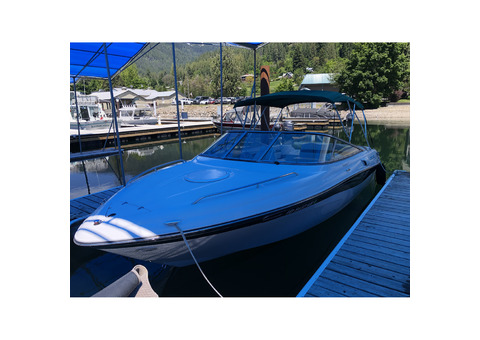 2001 Four Winns Sundowner