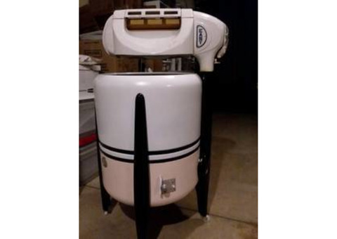 Rare Vintage Mid-Century Art Deco “Easy” Electric Wringer Washing Machine