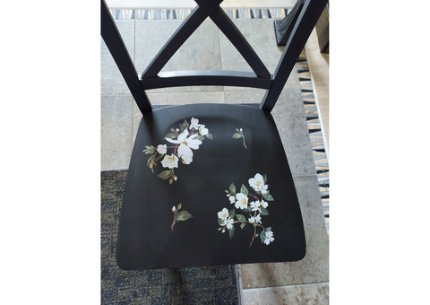 Beautifully Preserved Tole Painted Vintage Side Chair