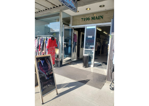 Successful downtown consignment shop for sale! 