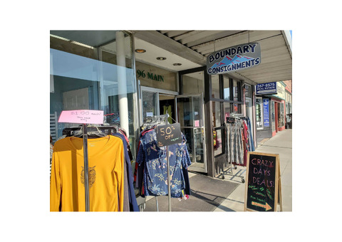 Successful downtown consignment shop for sale! 