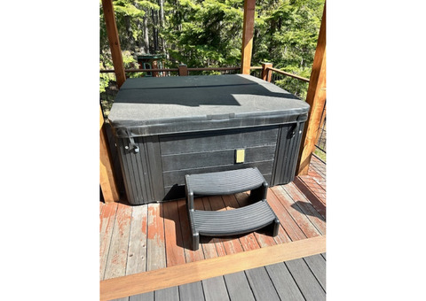 Strong Evolution Spa Hot Tub