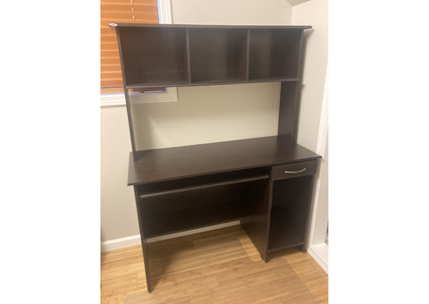 (Computer) Desk w/Hutch - like new
