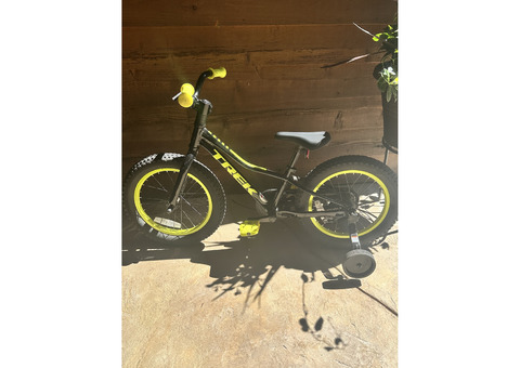 16” Trek Bike