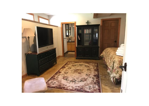 2 Bedroom/ 2 Bath Lower unit for rent 
