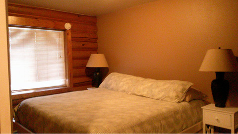 2 bedroom 1 bath furnished duplex for rent.