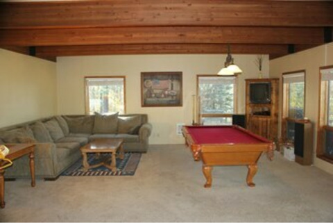 WATERFRONT VACATION RENTAL LAKE PEND OREILLE AVAIL JULY 2-11