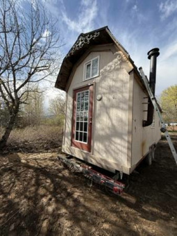 Cozy Tiny Home on the edge of Sandpoint