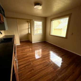 Charming Home on the Edge of Sandpoint Available for Rent
